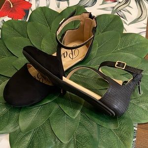Girls Paris Blues Zalia Black Flats with an Ankle Strap